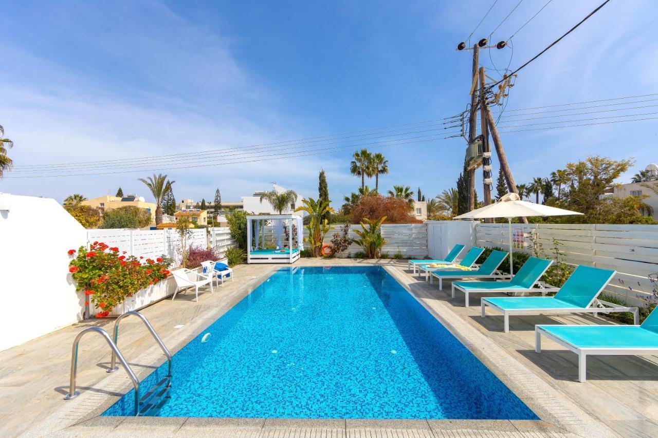 Willa Fig Tree Bay 4 *